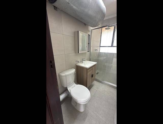 1 BEDROOM PROPERTY TO RENT IN ESSENWOOD